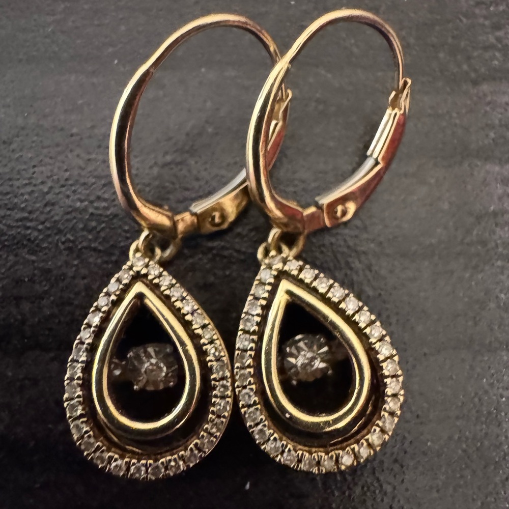 Diamond 10k Gold Diamond Earrings